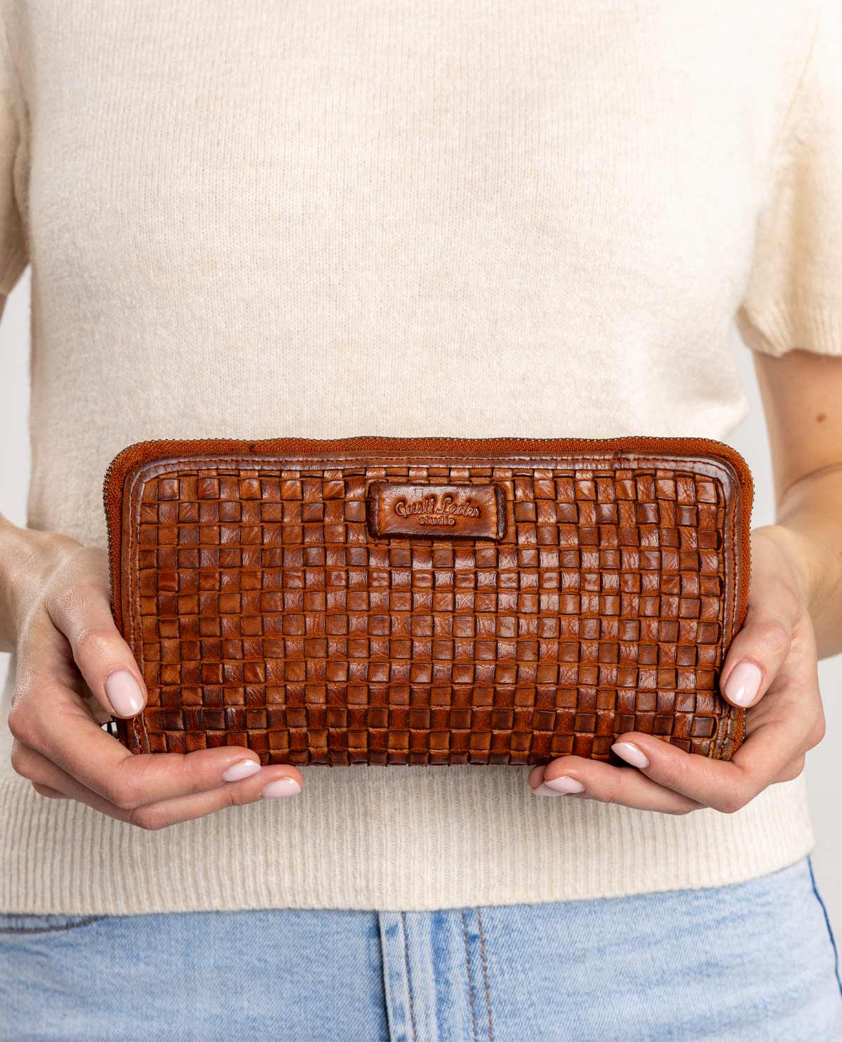 Leather wallet 
