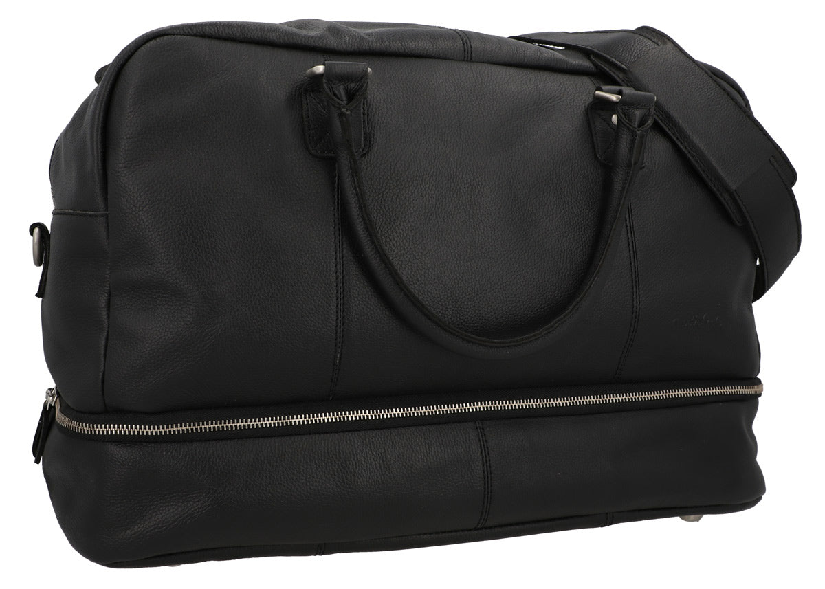 Leather travel bag 