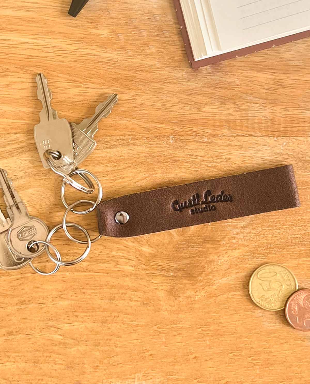 小物 Supreme Guadalupe Leather Keychain Blue Supreme Guadalupe Leather Keychain blue - メルカリ